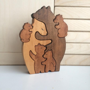 Сувенирные фигурки из дерева "Семья медведей с четырьмя медвежатами"