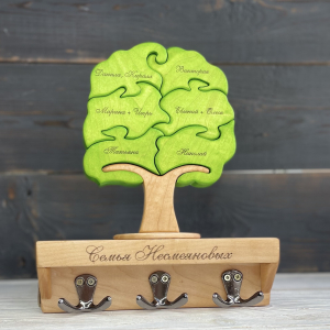 Ключница из дерева Семейное дерево-6 из клёна - подарок маме из дерева
