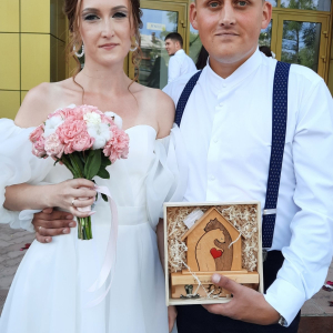 Добрый подарок молодоженам